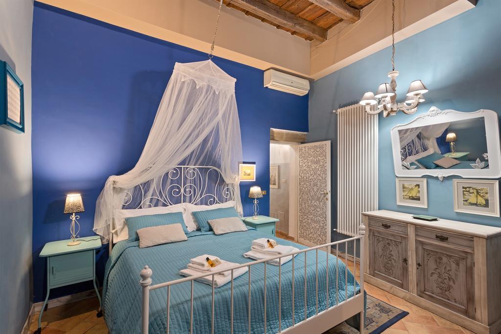 Rome As You Feel - Vicolo Delle Grotte Room photo